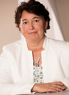 Barbara Hundenborn Barbara Hundenborn